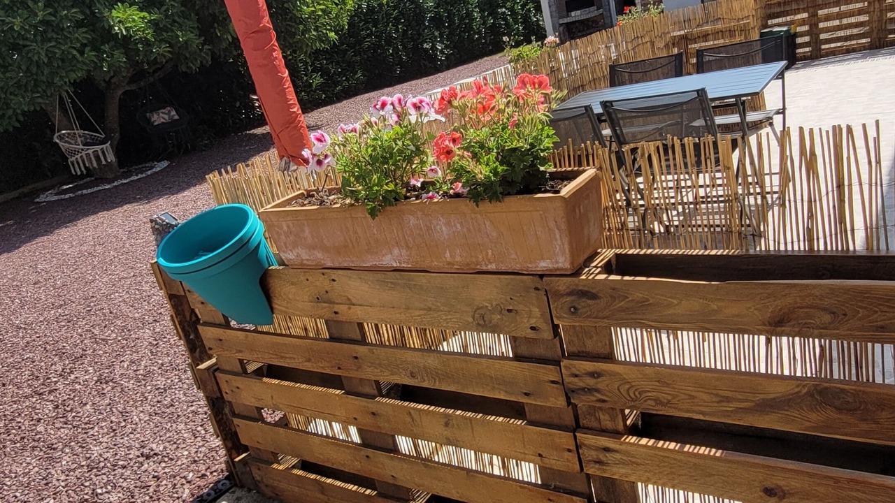 Photo of Patio Balcony in Saint-Fromond