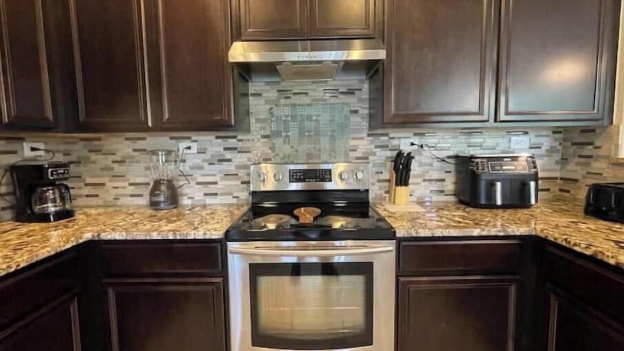 Photo of Kitchen in Far North Central