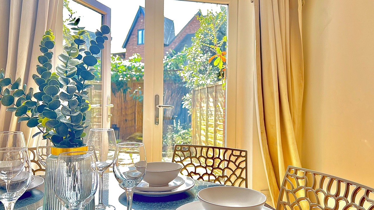 Photo of Others in Didsbury