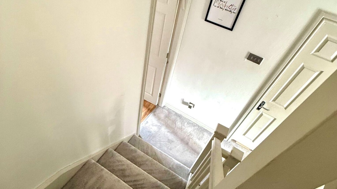 Photo of Others in Didsbury