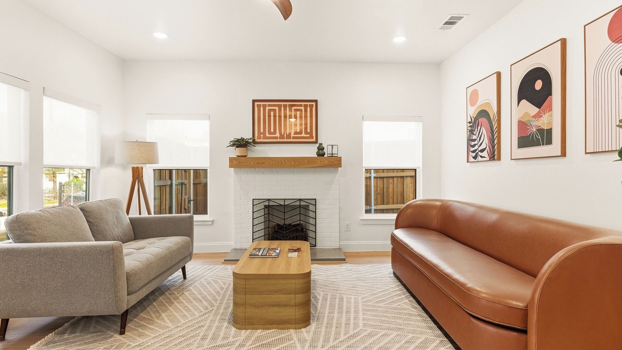 Photo of Livingroom in McKinney