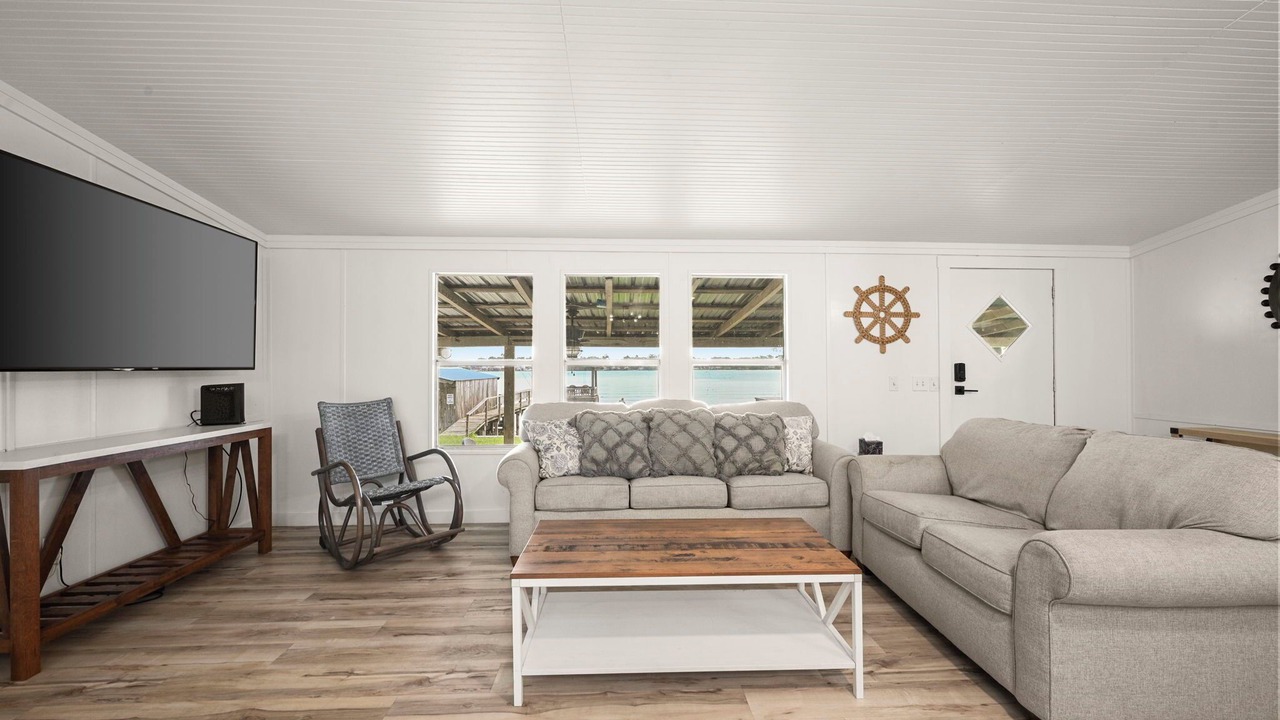 Photo of Livingroom in Lakeland