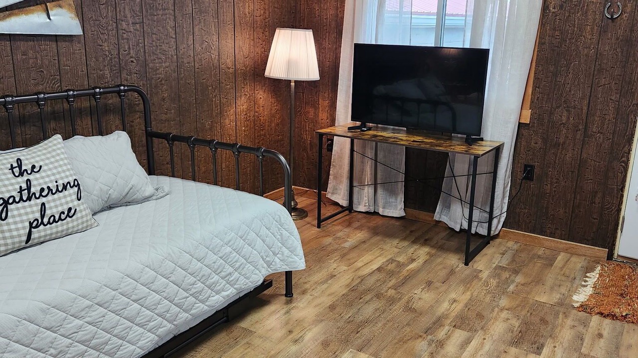 Photo of Bedroom in Marshalltown