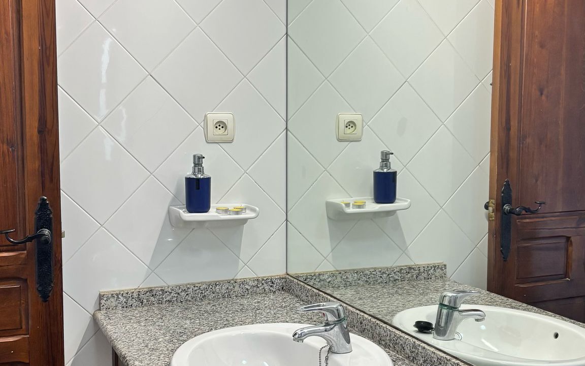 Photo of Bathroom in Los Urrutias