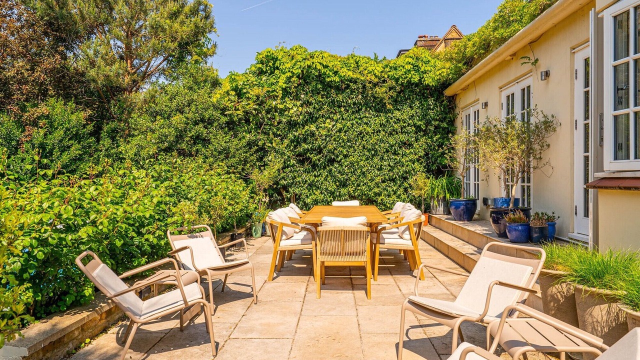 Photo of Outdoor in Wandsworth Common