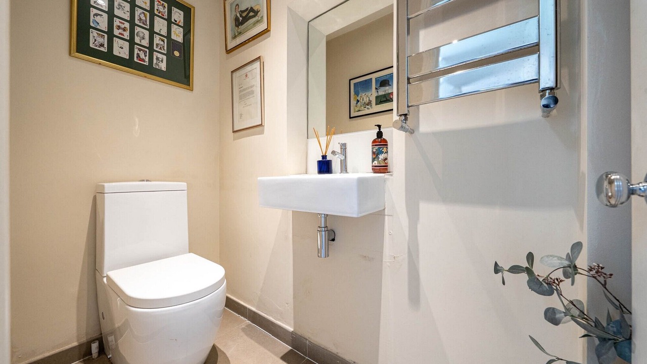 Photo of Bathroom in Wandsworth Common