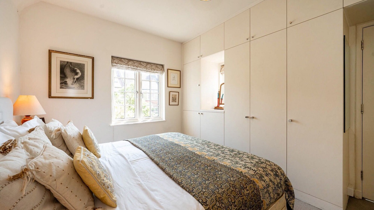 Photo of Bedroom in Wandsworth Common