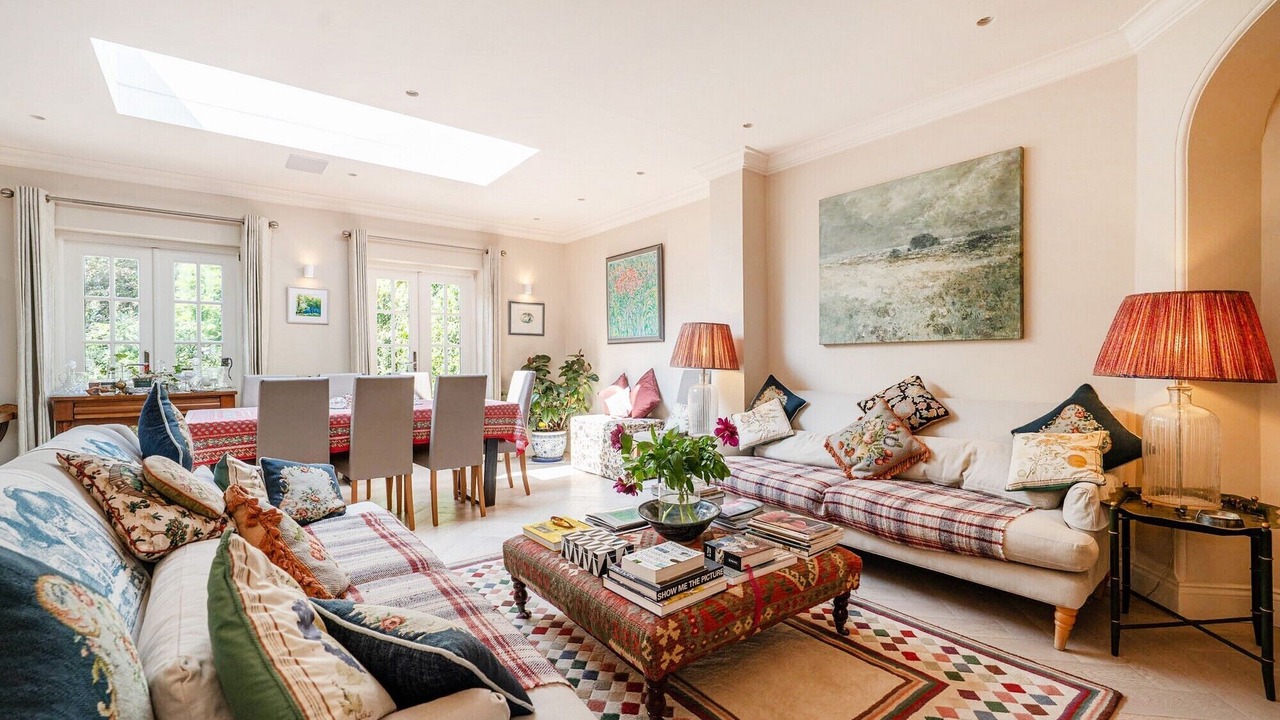 Photo of Livingroom in Wandsworth Common