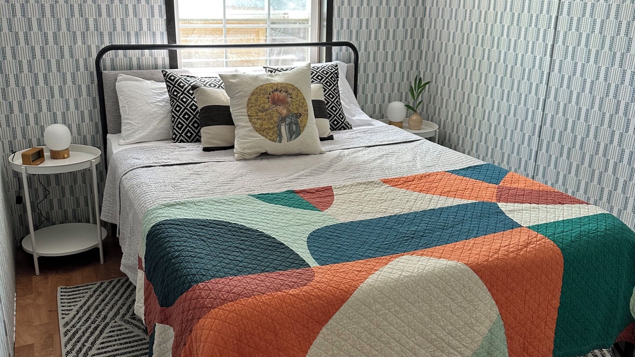 Photo of Bedroom in Alburg