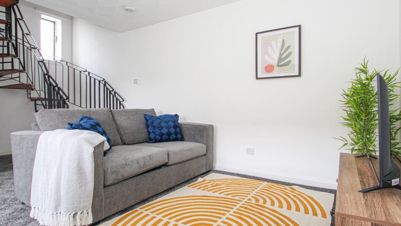 Photo of Livingroom in Motherwell