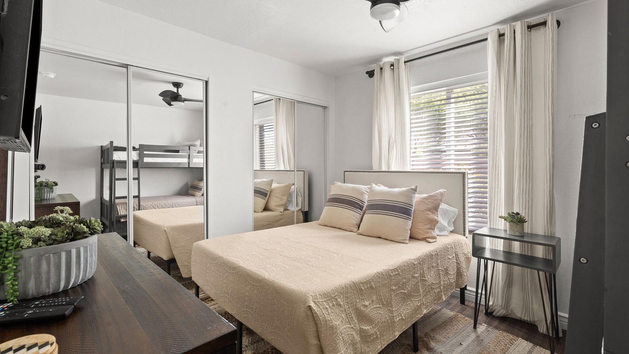 Photo of Bedroom in Moon Mountain Vistas