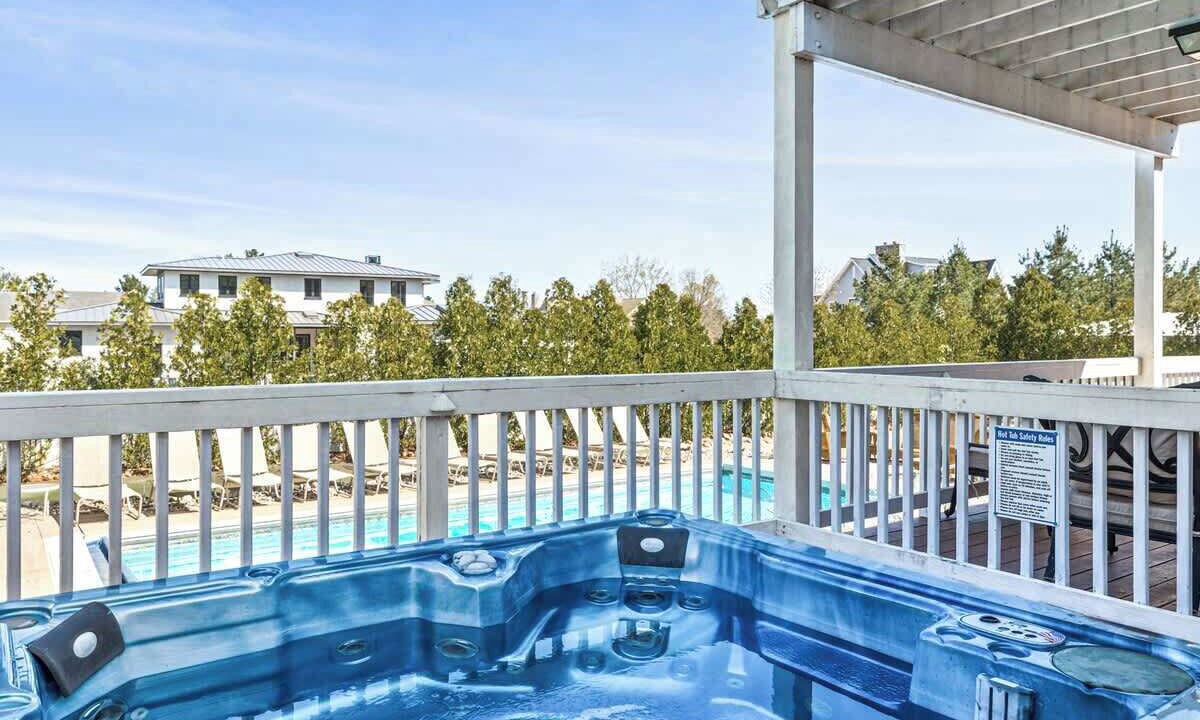 Photo of Outdoor in Grand Beach