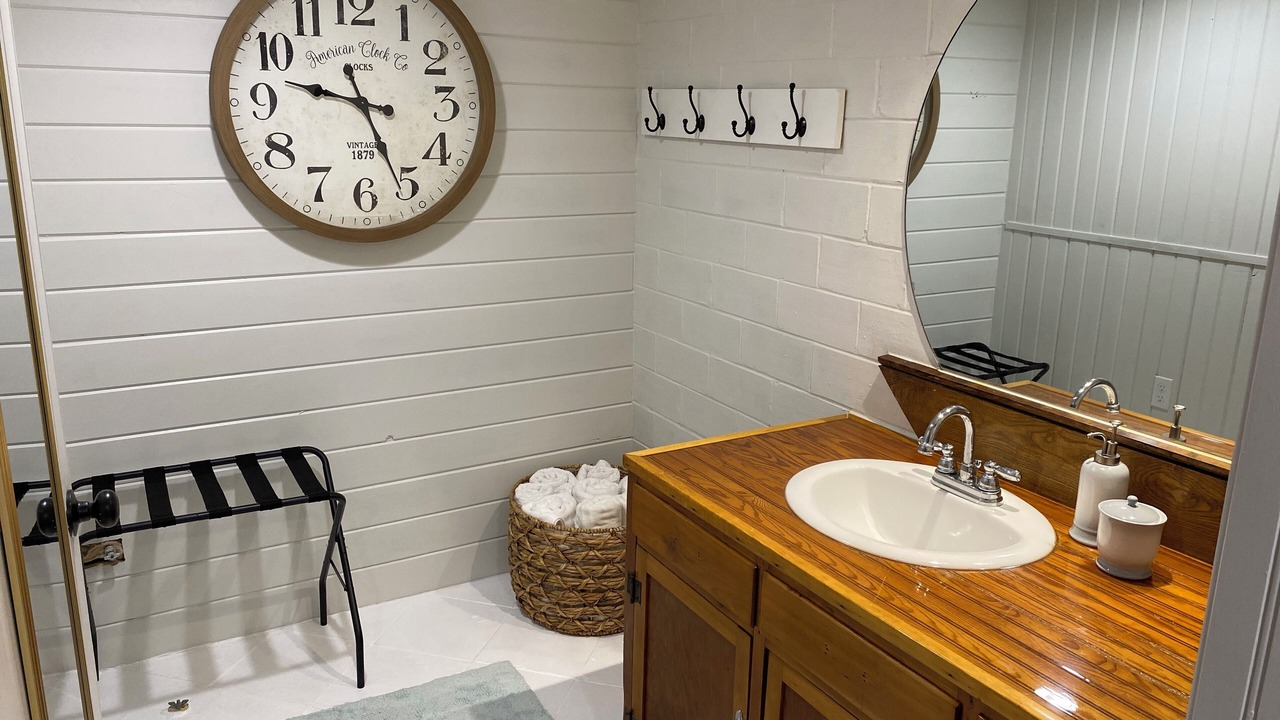 Photo of Bathroom in Pella