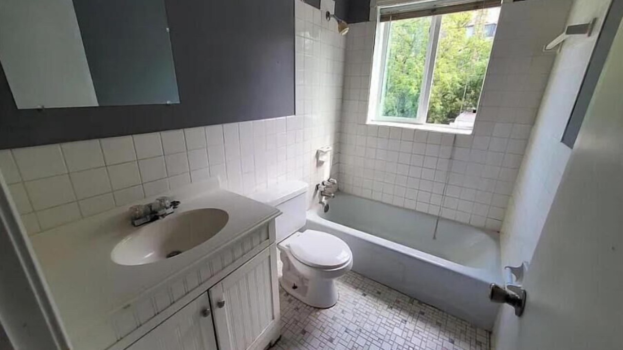 Photo of Bathroom in North End