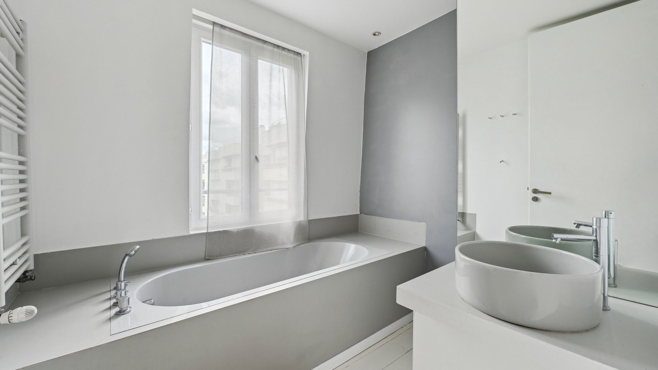Photo of Bathroom in Parchamp–Albert Kahn
