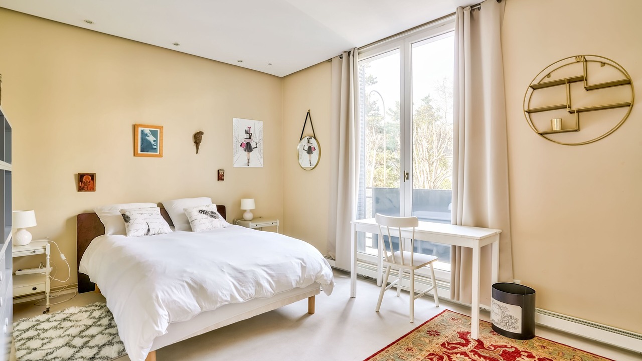 Photo of Bedroom in Parchamp–Albert Kahn