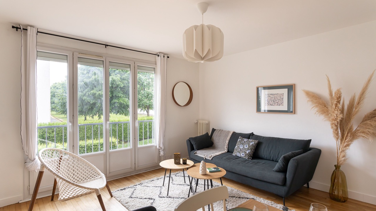 Photo of Livingroom in Francisco-Ferrer - Vern