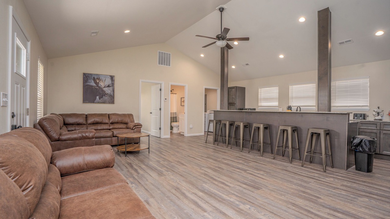 Photo of Livingroom in Dallas County