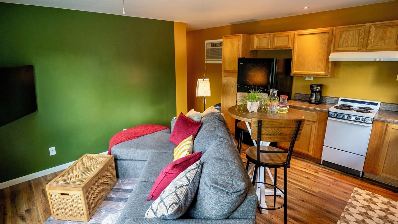 Photo of Livingroom in Talcott