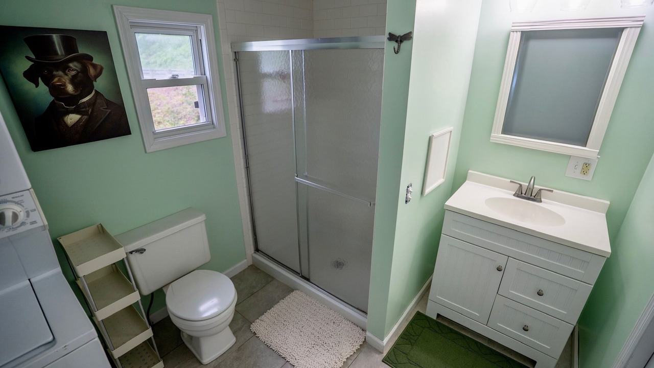 Photo of Bathroom in Talcott