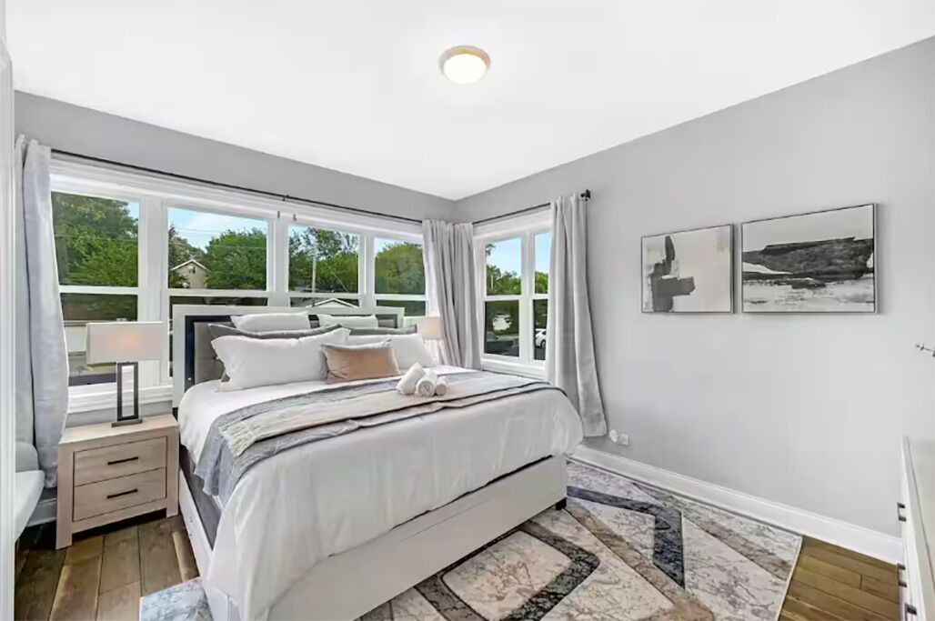 Photo of Bedroom in Forest Park
