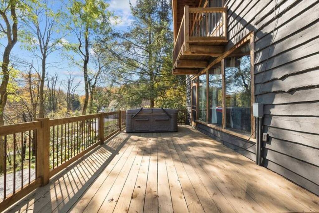 Photo of Patio Balcony in Champion