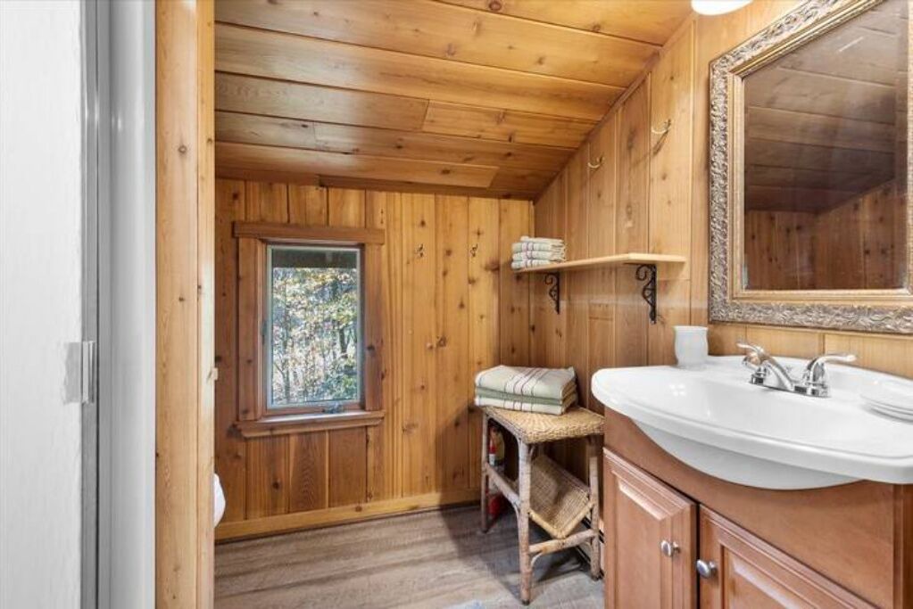 Photo of Bathroom in Champion