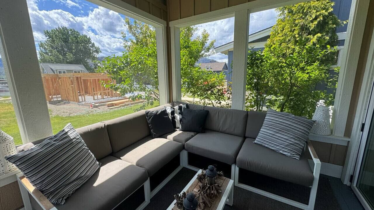Photo of Livingroom in Oroville