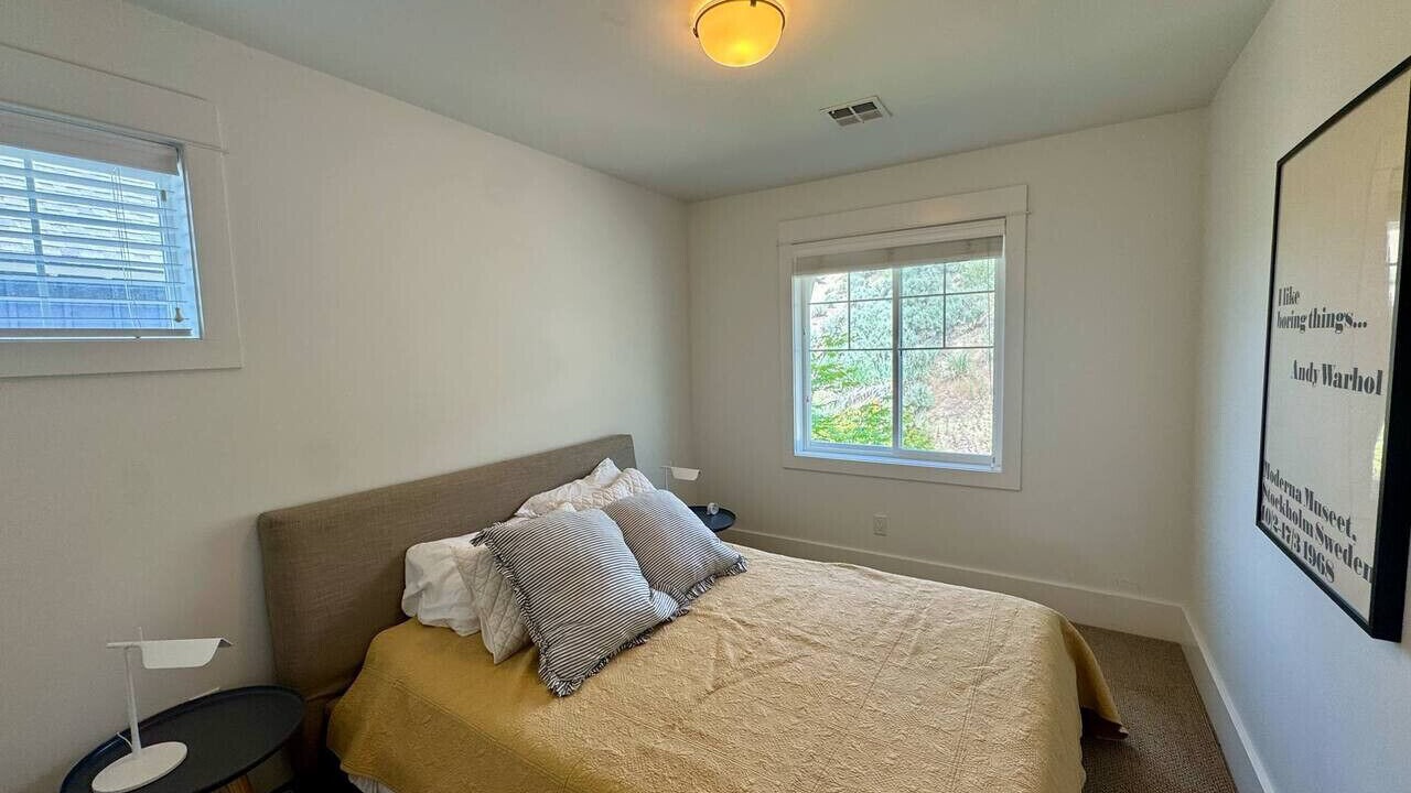 Photo of Bedroom in Oroville