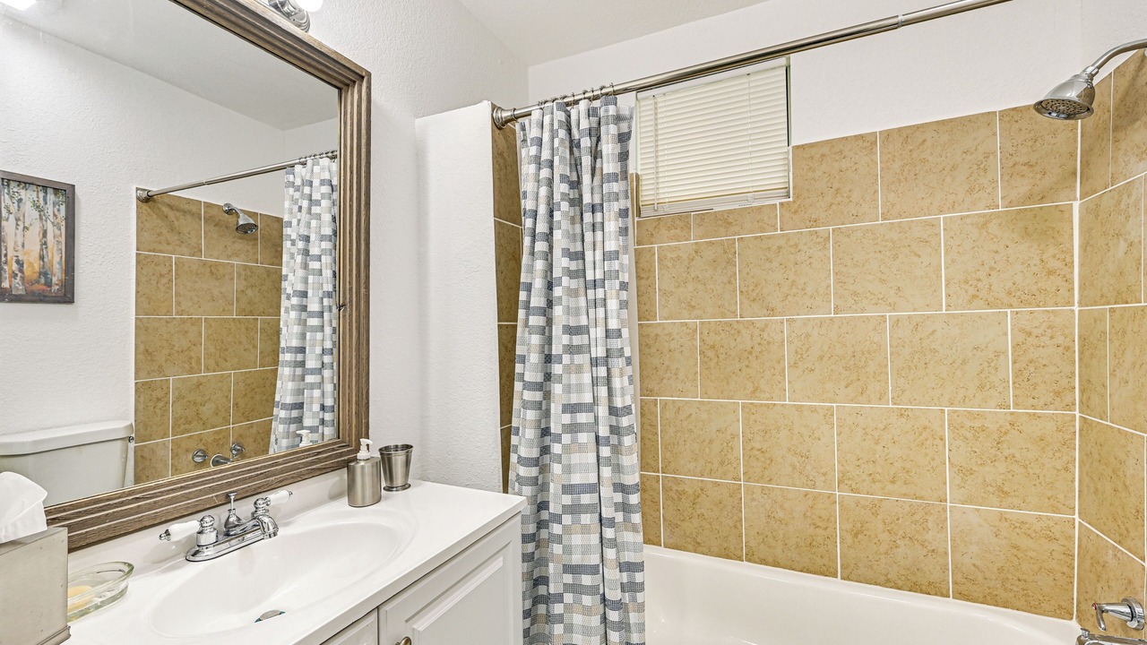 Photo of Bathroom in Brownwood