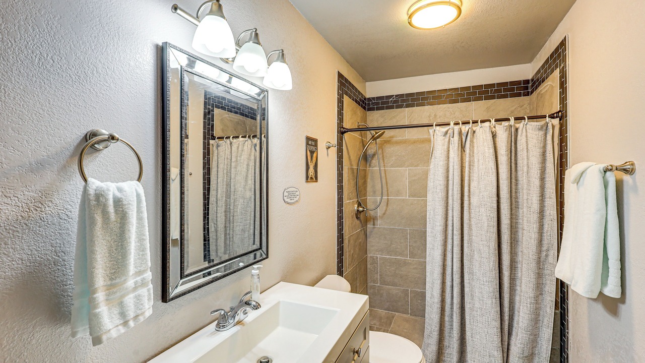 Photo of Bathroom in Brownwood