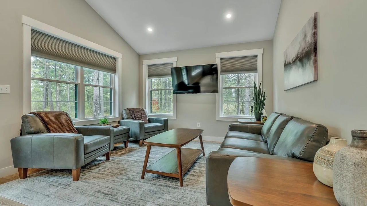 Photo of Livingroom in Waterboro