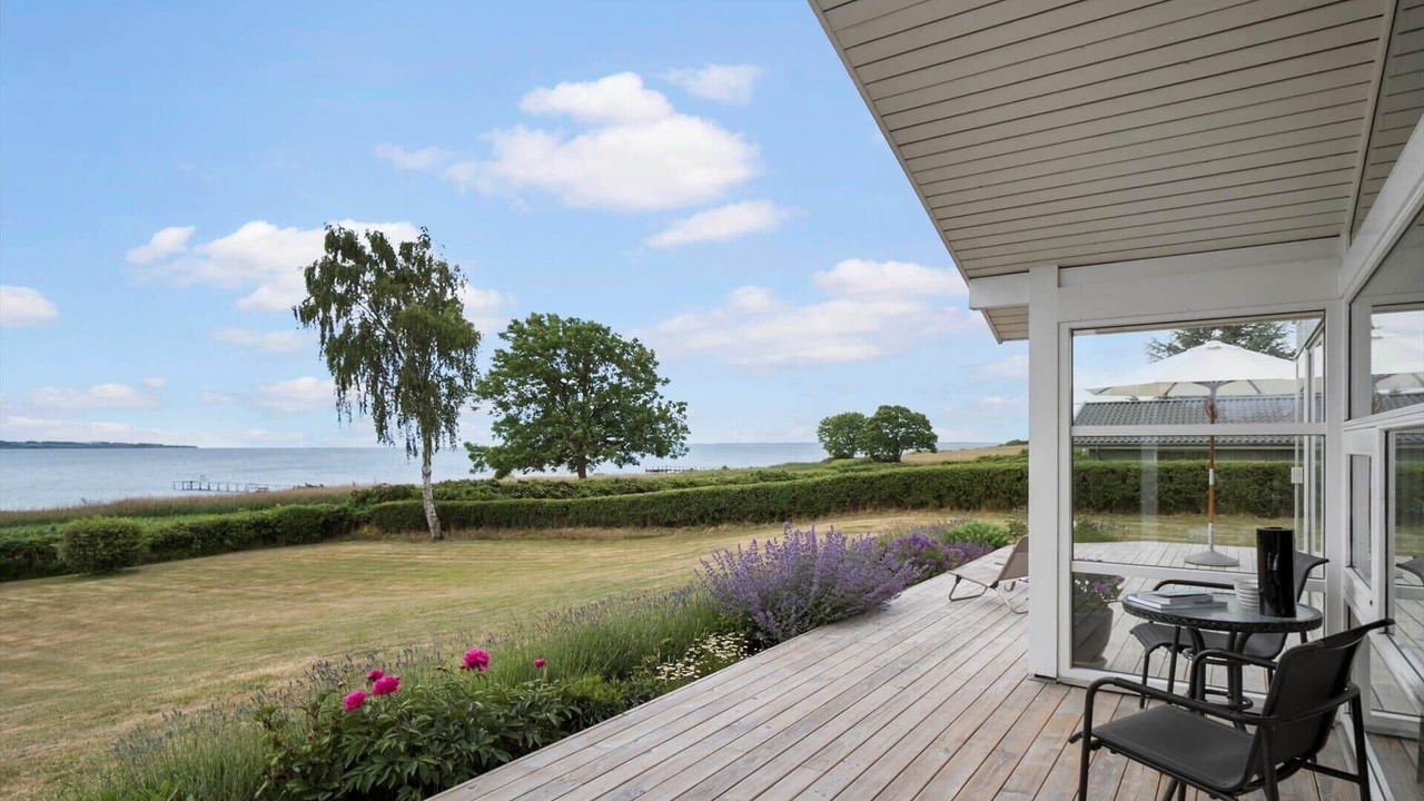 Photo of Outdoor in Helnæs By