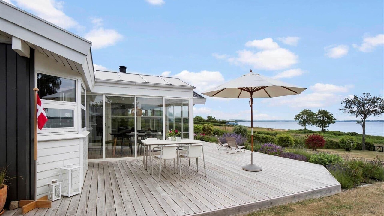 Photo of Outdoor in Helnæs By