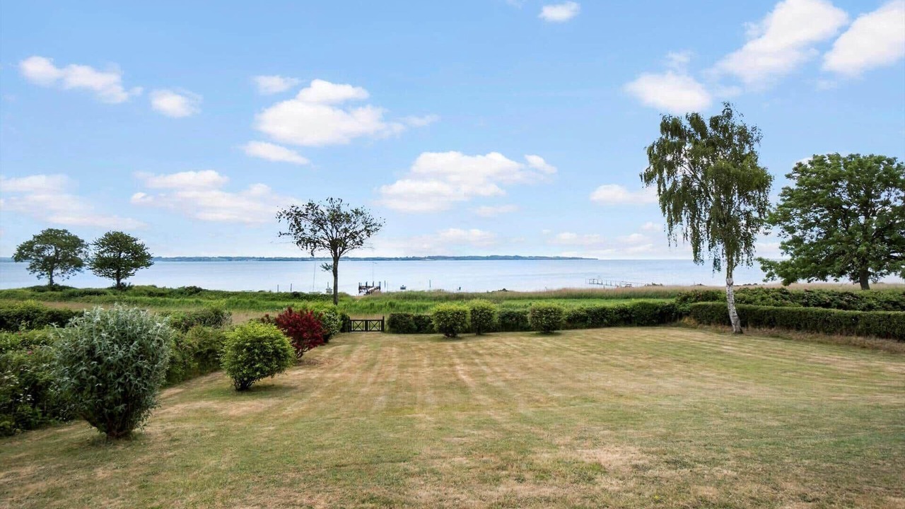 Photo of Outdoor in Helnæs By