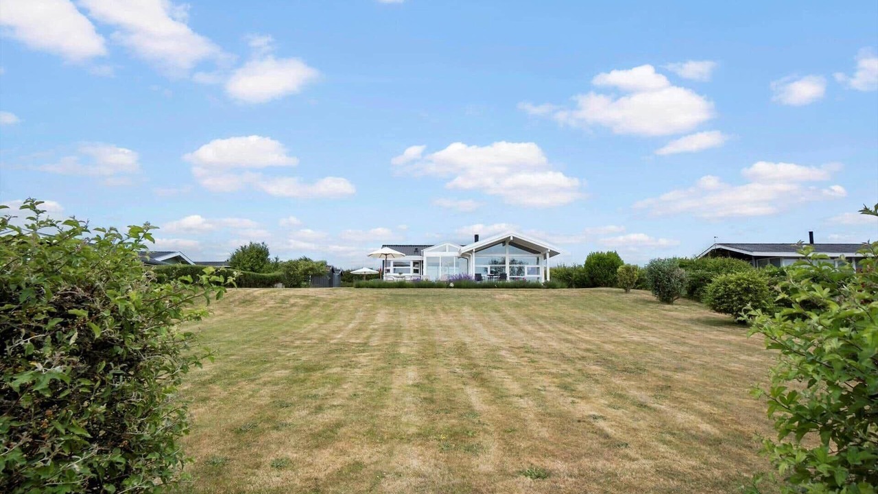 Photo of Outdoor in Helnæs By