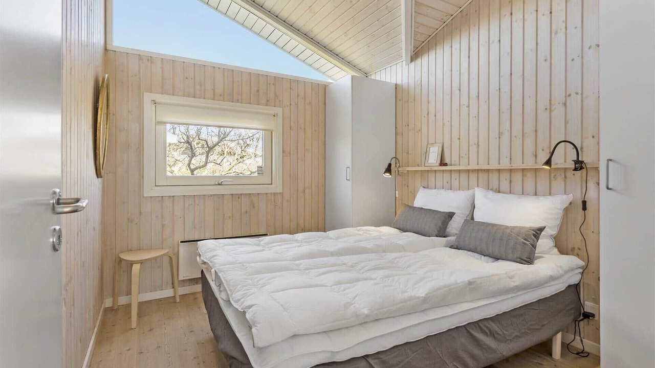 Photo of Bedroom in Helnæs By