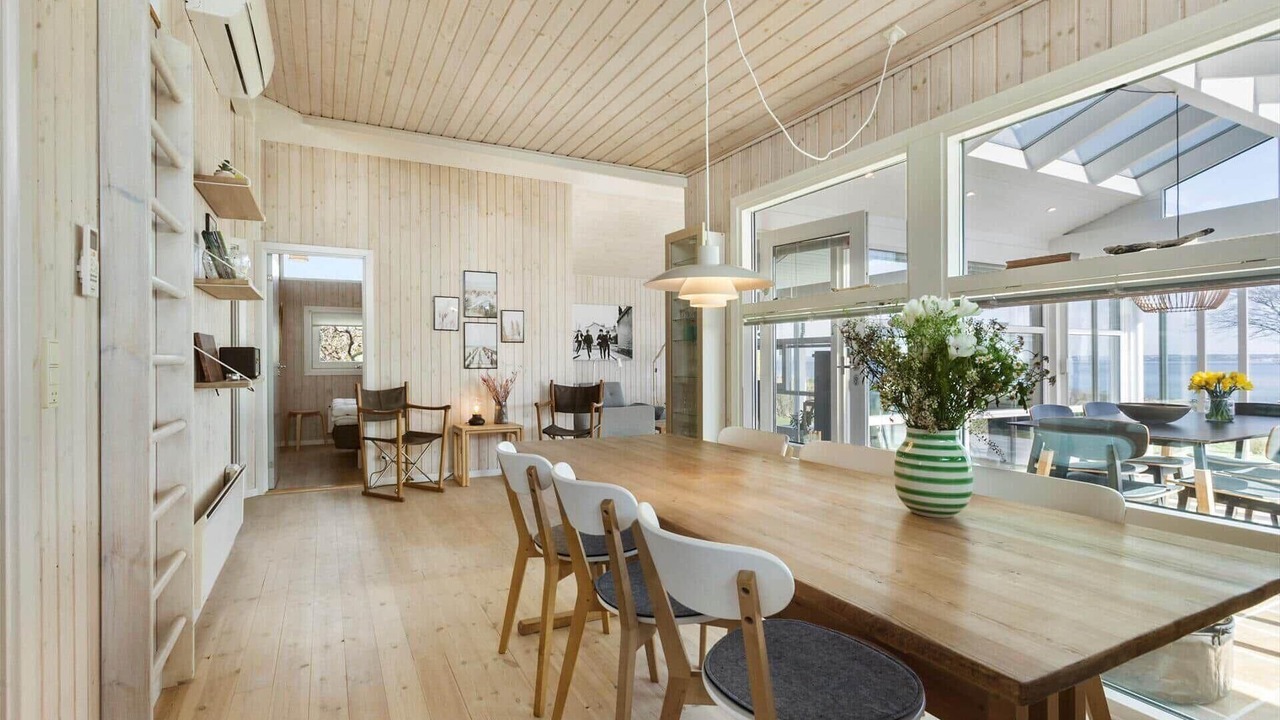 Photo of Others in Helnæs By