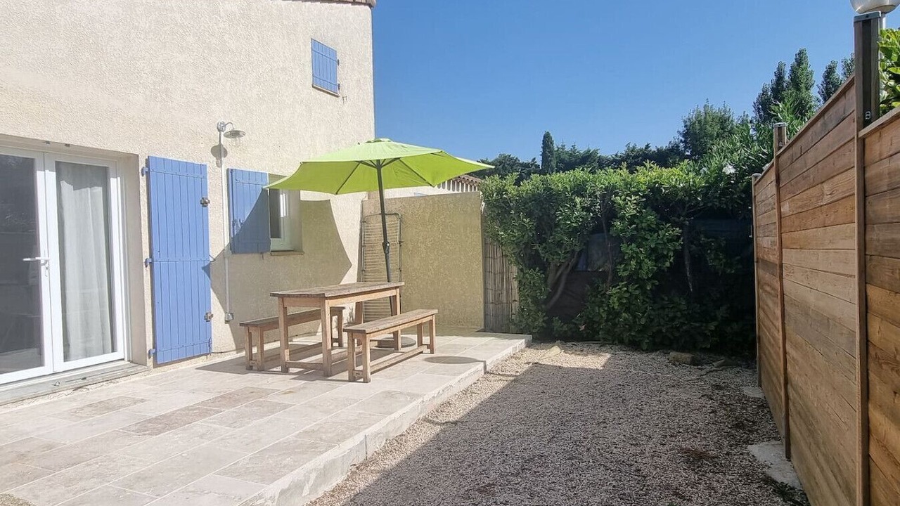 Photo of Outdoor in Eyguieres