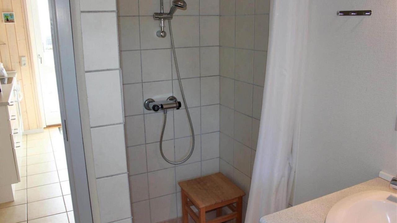 Photo of Bathroom in Faaborg