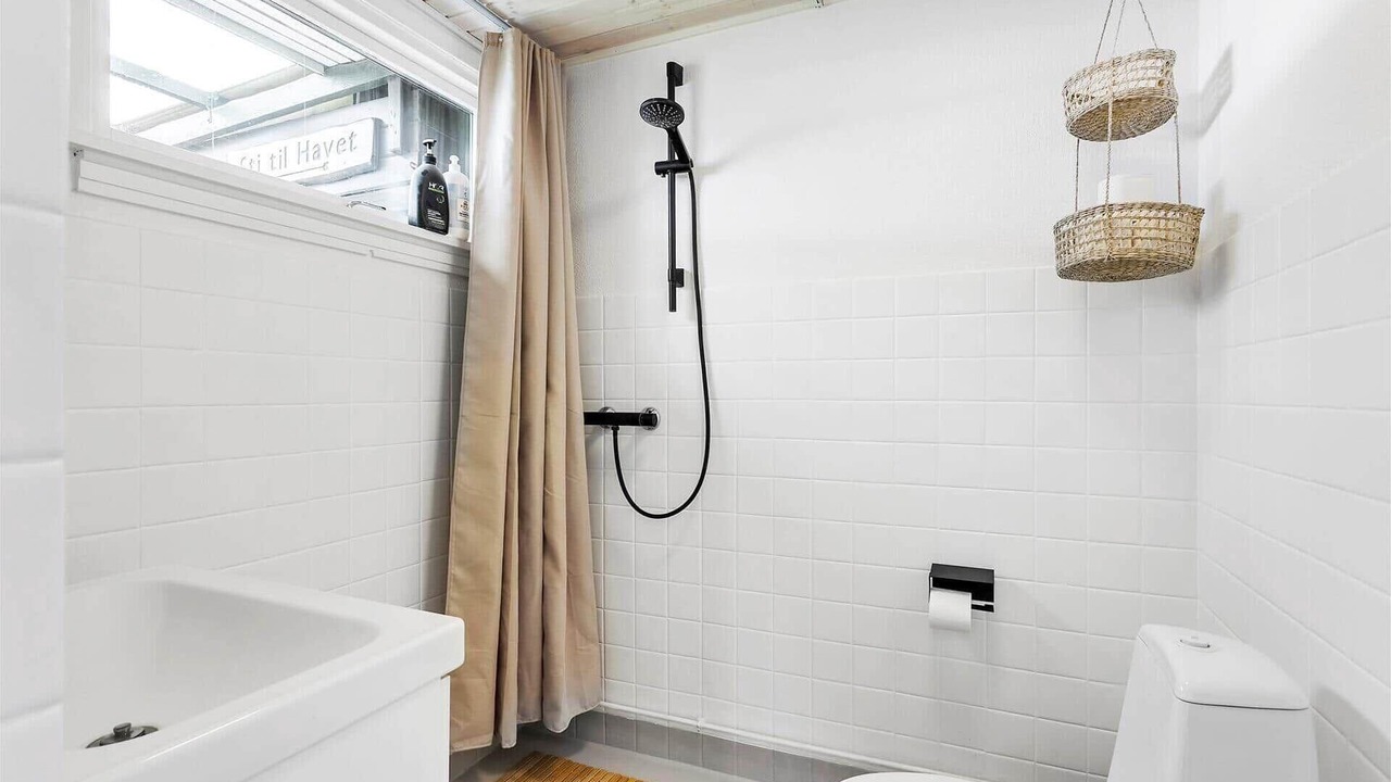 Photo of Bathroom in Faaborg