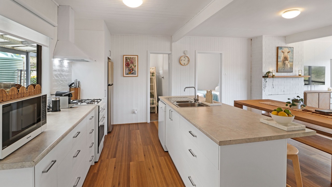 Photo of Kitchen in Goughs Bay