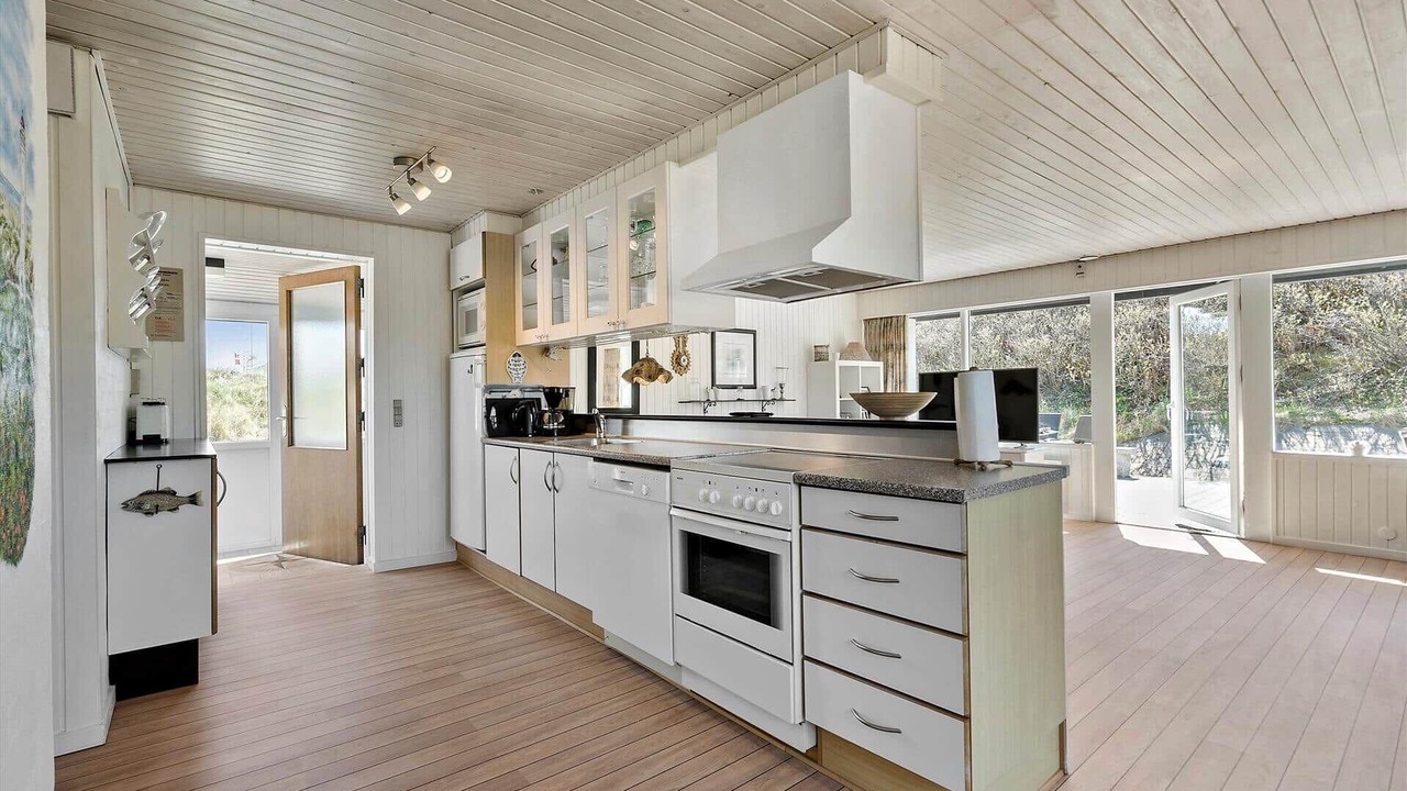 Photo of Kitchen in Houvig Strand