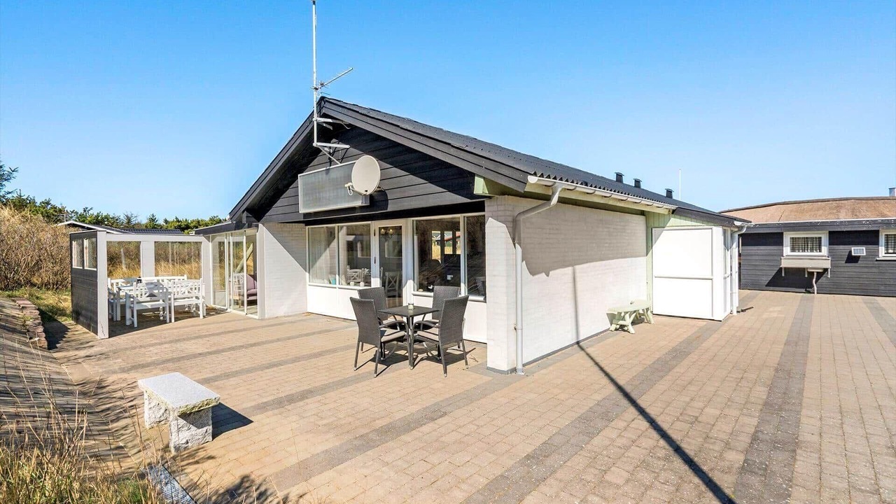 Photo of Outdoor in Houvig Strand