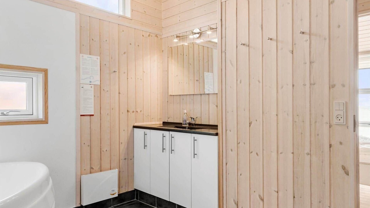 Photo of Bathroom in Ronbjerg