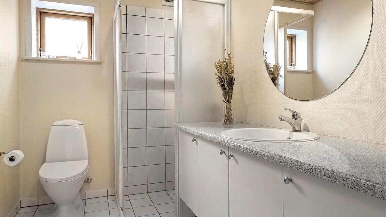 Photo of Bathroom in Logstor