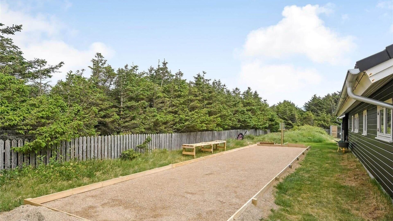 Photo of Outdoor in Vrist Strand