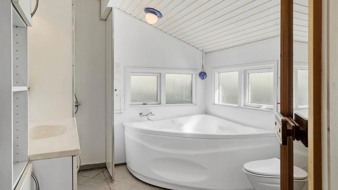 Photo of Bathroom in Snedsted