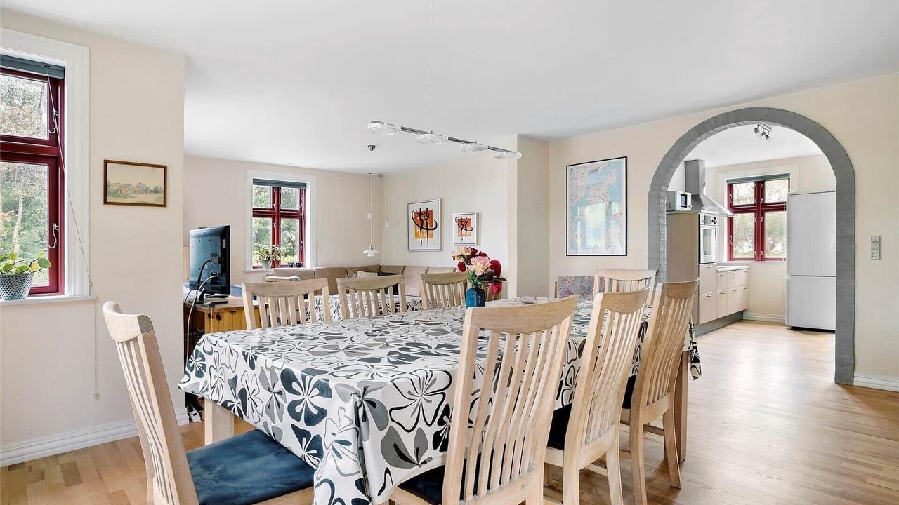 Photo of Others in ster Assels