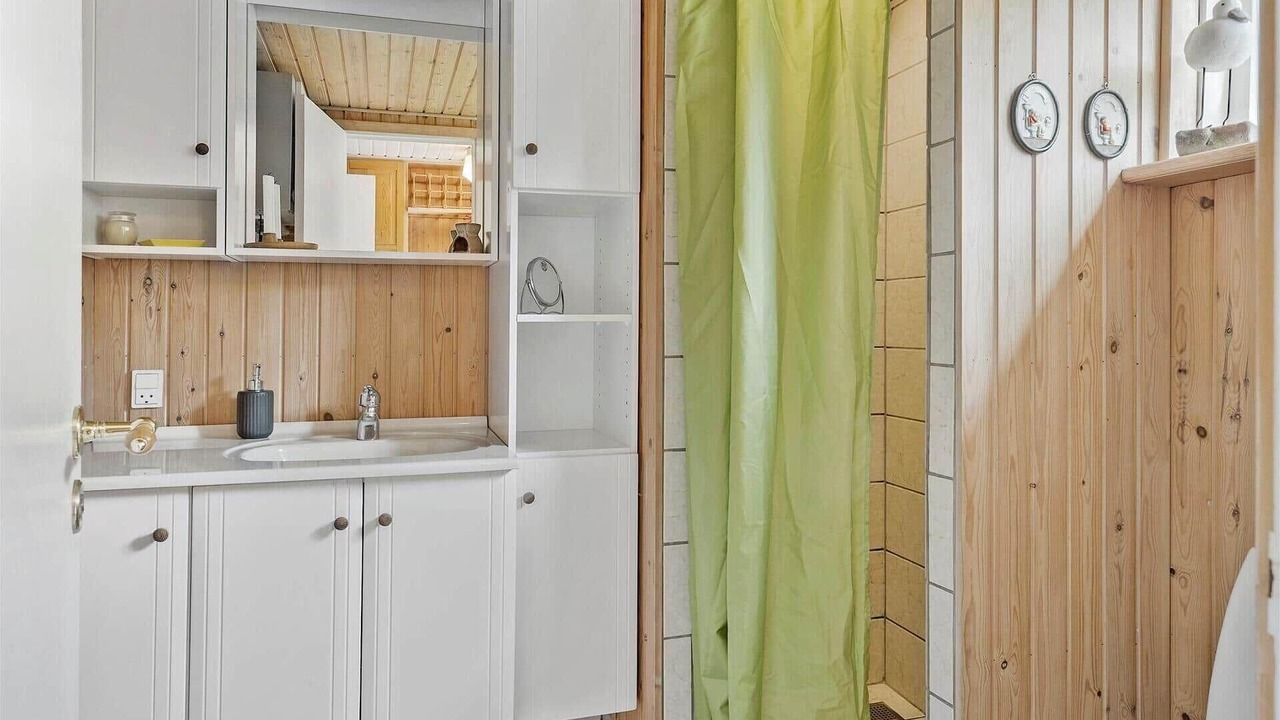 Photo of Bathroom in Remmer Strand